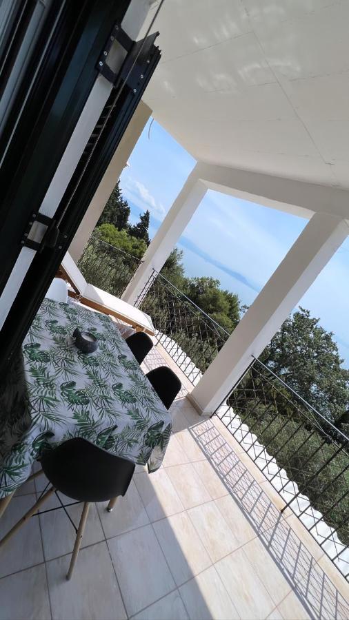 Seasky View Apartments Gastouri  Ngoại thất bức ảnh